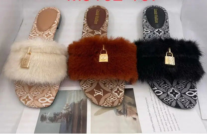 Fashion Design Slide Flat Fur Sandals